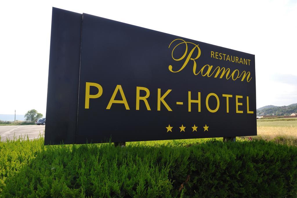 Ramon Park-Hotel Santpedor Ngoại thất bức ảnh